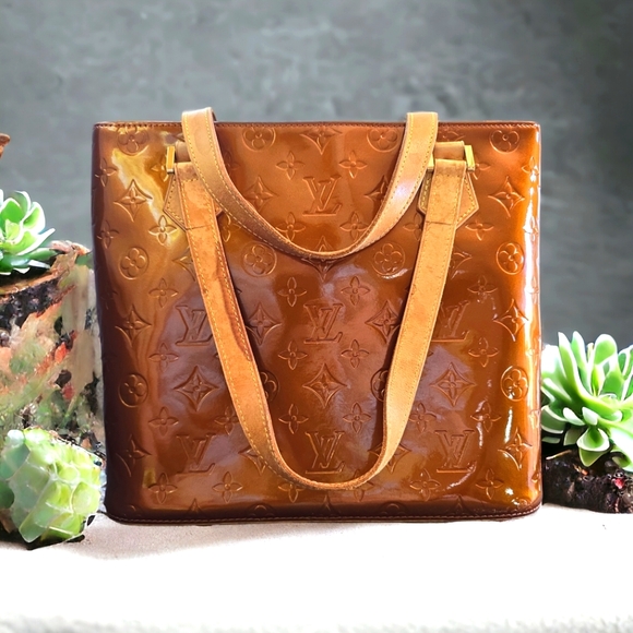 Louis Vuitton Handbags - LOUIS VUITTON BRONZE Monogram Houston Shoulderbag